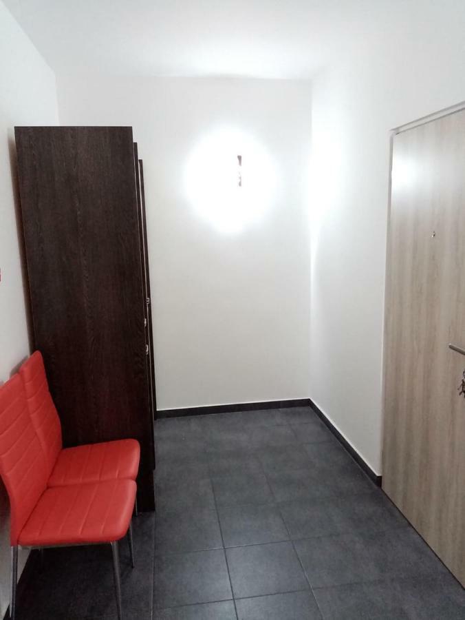 Apartman Aneta カルロヴィ・ヴァリ エクステリア 写真