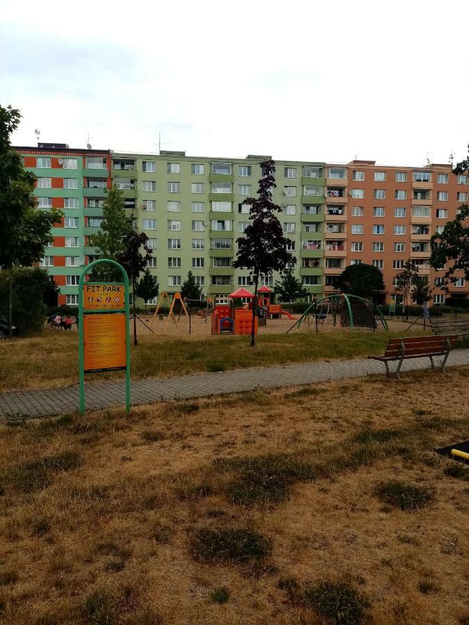 Apartman Aneta カルロヴィ・ヴァリ エクステリア 写真