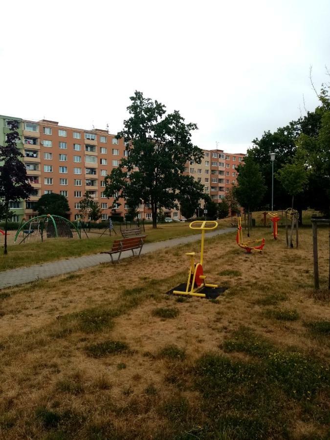 Apartman Aneta カルロヴィ・ヴァリ エクステリア 写真